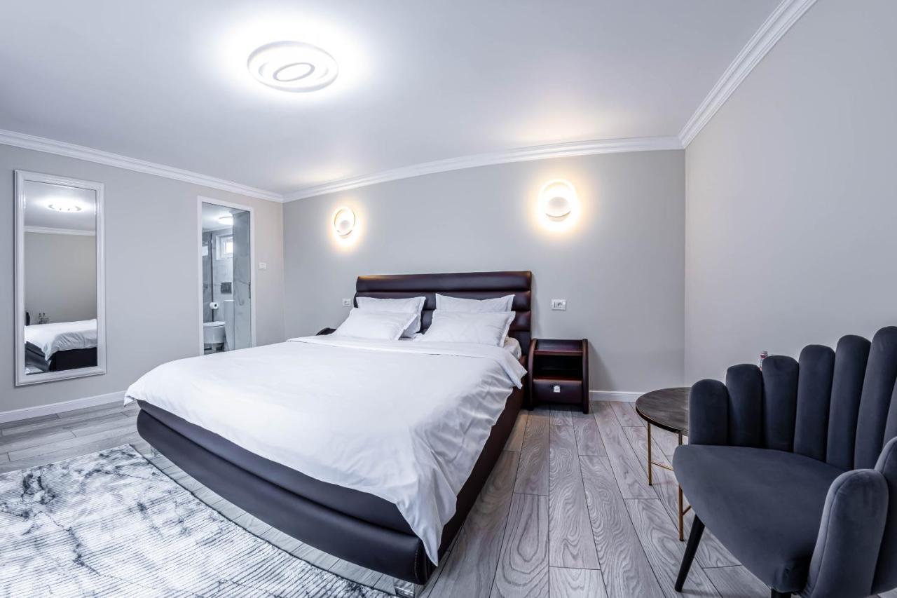 Pensiunea Valea Magurii Novaci-Străini Extérieur photo